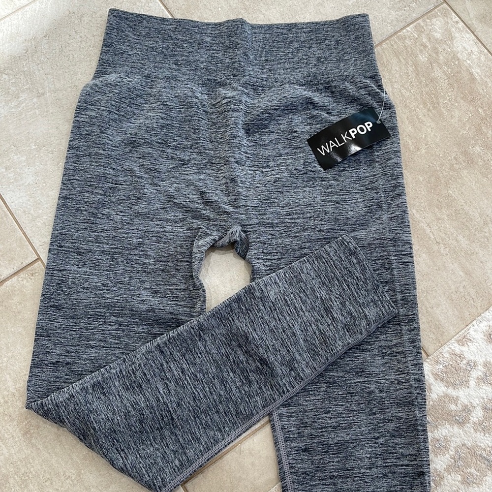 NWT Walkpop seamless leggings